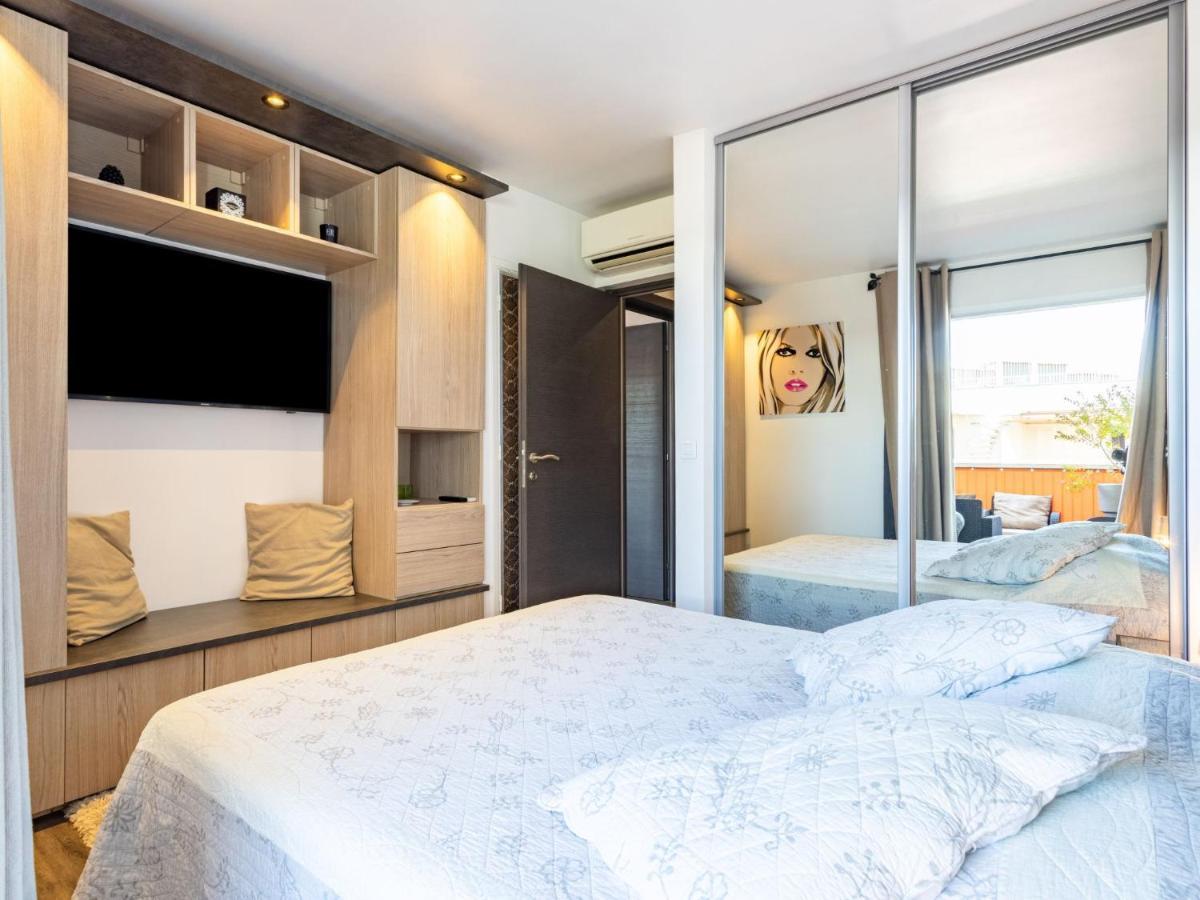 Apartment Les Patios-7 By Interhome Saint-Tropez Dış mekan fotoğraf